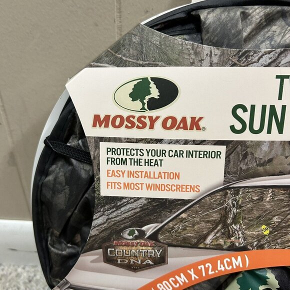 Mossy Oak Twist Camo Sun Shade 31.5" In X 28.5" New Front Window Car Protection - Picture 2 of 7